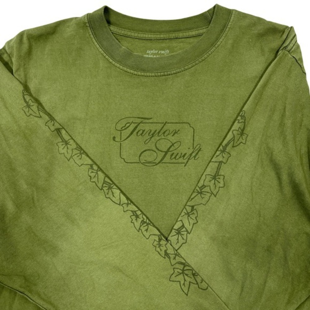 Taylor Swift Evermore Album Long Sleeve T-Shirt Forest Green Ombre Sz Medium - Picture 5 of 9